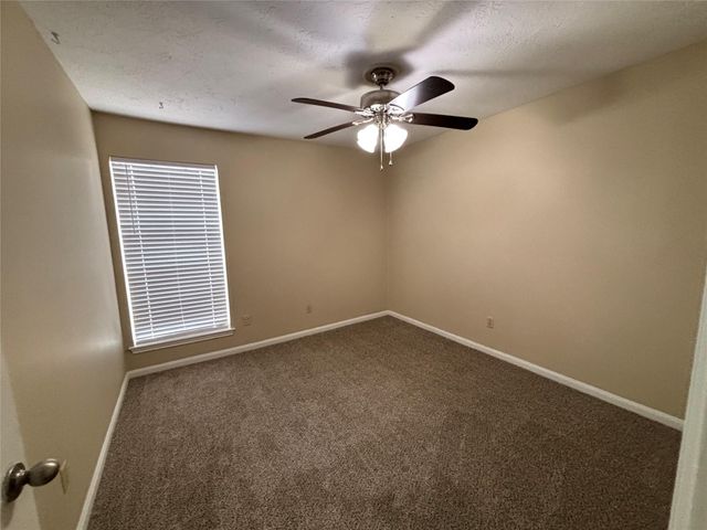 3416 Avenue P, Rosenberg, TX 77471