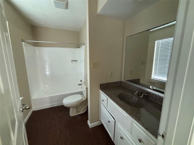 3416 Avenue P, Rosenberg, TX 77471