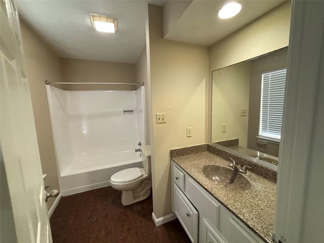 3416 Avenue P, Rosenberg, TX 77471