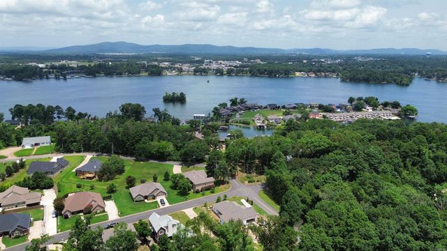 107 Saint Thomas Cv Cove, Hot Springs, AR 71913