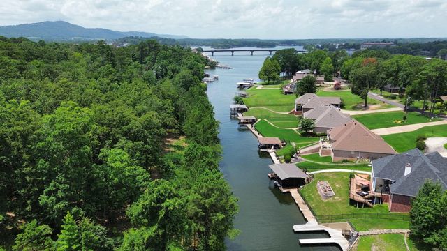 107 Saint Thomas Cv Cove, Hot Springs, AR 71913