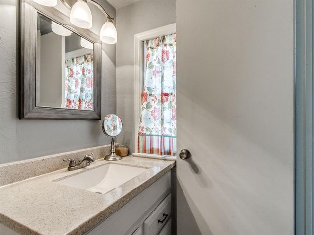 4120 NW 53rd Street, Oklahoma City, OK 73112