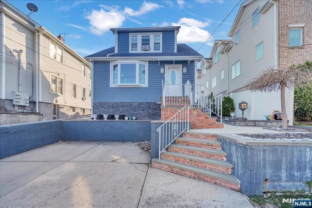 644 Valley Brook Avenue, Lyndhurst, NJ 07071