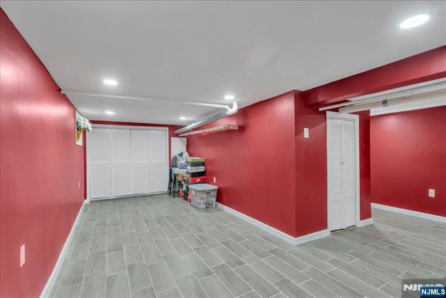 644 Valley Brook Avenue, Lyndhurst, NJ 07071