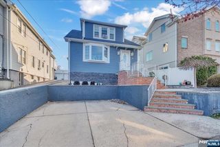 644 Valley Brook Avenue, Lyndhurst, NJ 07071