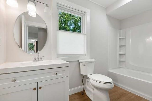 58 Church St, Chelmsford, MA 01863