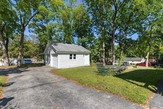 58 Church St, Chelmsford, MA 01863
