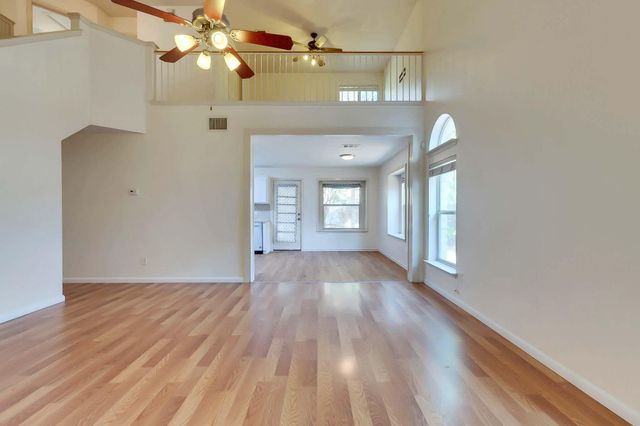 3735 Castle Rock DR, Round Rock, TX 78681