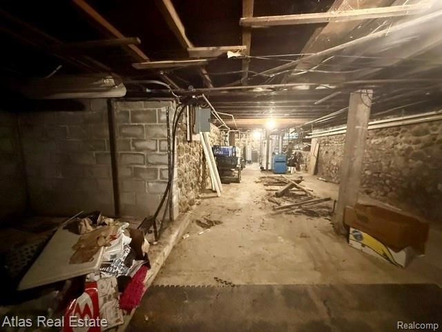 7448 Gale Road, Grand Blanc, MI 48439