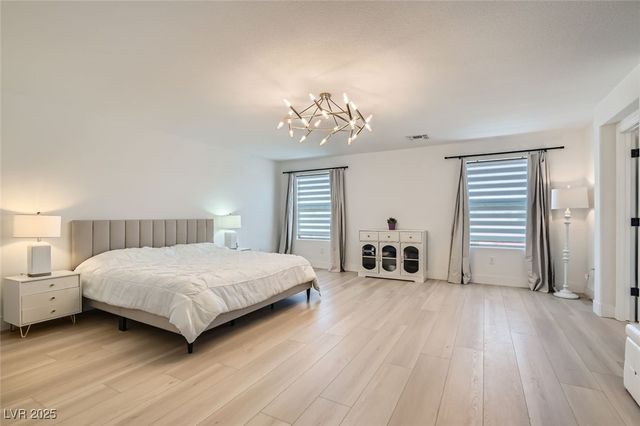 6682 Zorya Rise Avenue, Las Vegas, NV 89139