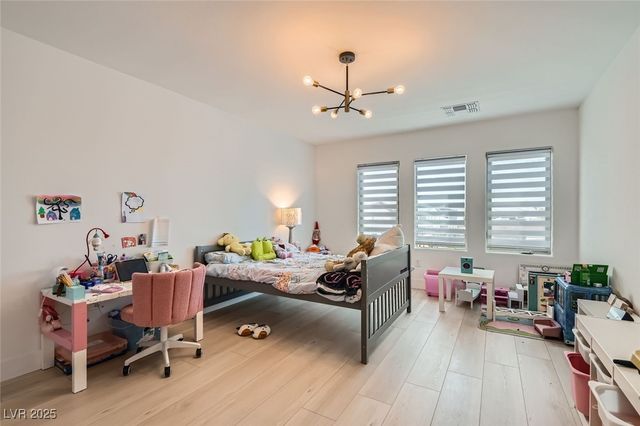6682 Zorya Rise Avenue, Las Vegas, NV 89139