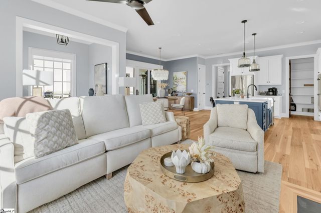 7 Gambrell Drive, Greenville, SC 29615