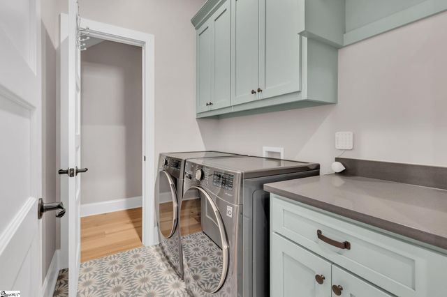 7 Gambrell Drive, Greenville, SC 29615