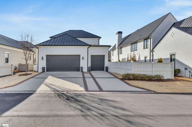 7 Gambrell Drive, Greenville, SC 29615