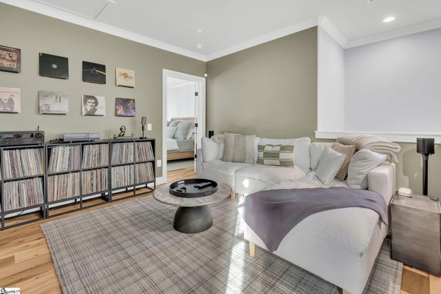 7 Gambrell Drive, Greenville, SC 29615