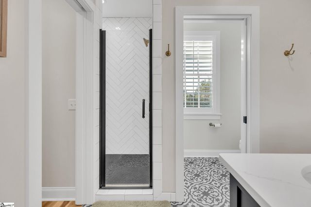 7 Gambrell Drive, Greenville, SC 29615