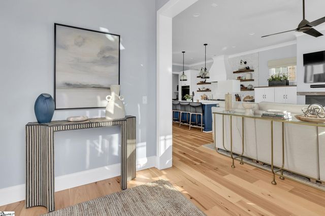 7 Gambrell Drive, Greenville, SC 29615