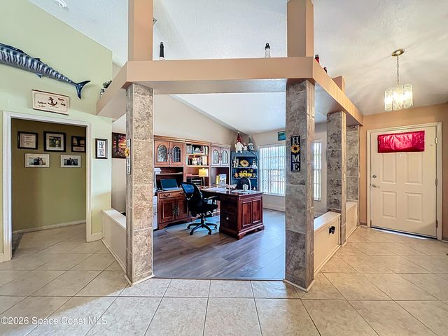 1110 Glendale Avenue NW, Palm Bay, FL 32907