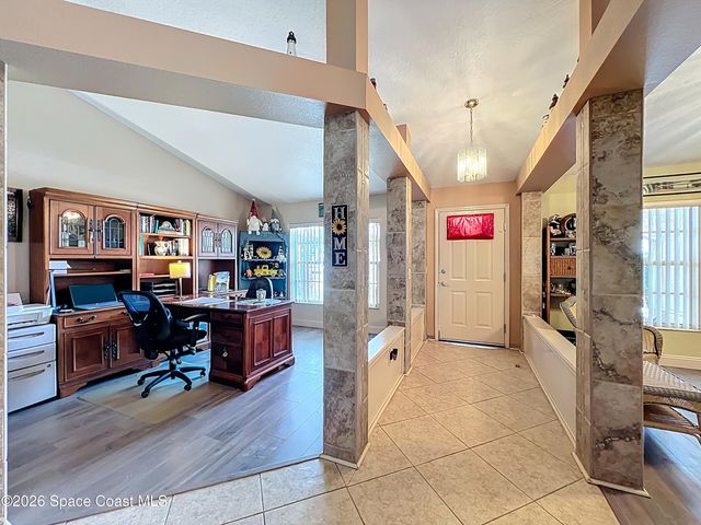 1110 Glendale Avenue NW, Palm Bay, FL 32907