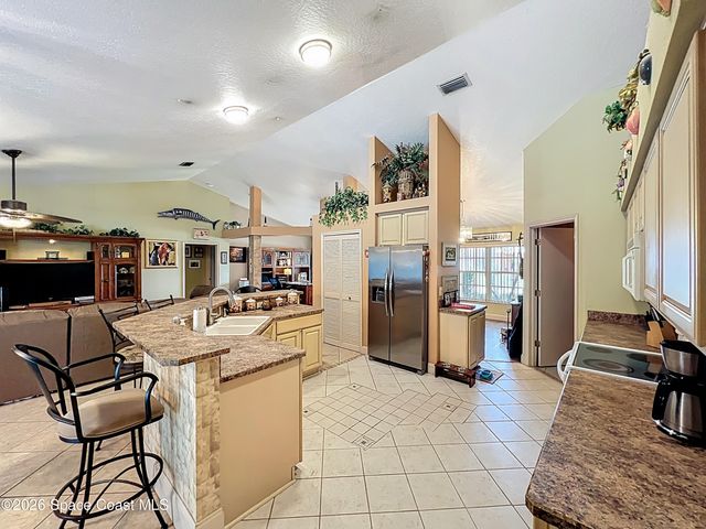 1110 Glendale Avenue NW, Palm Bay, FL 32907