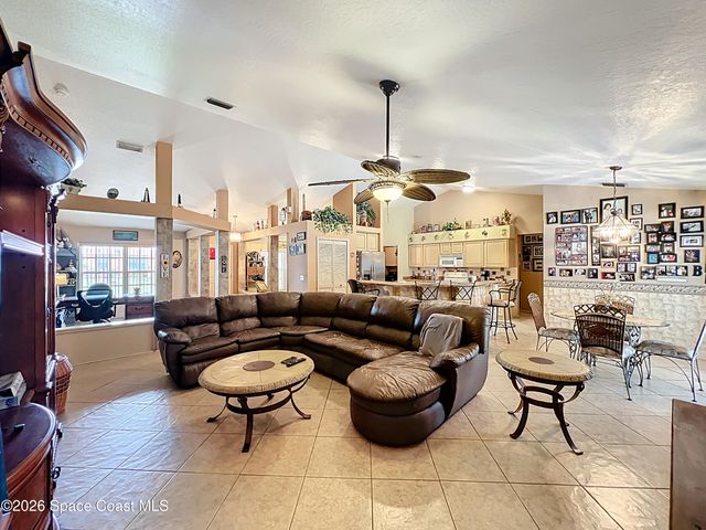 1110 Glendale Avenue NW, Palm Bay, FL 32907