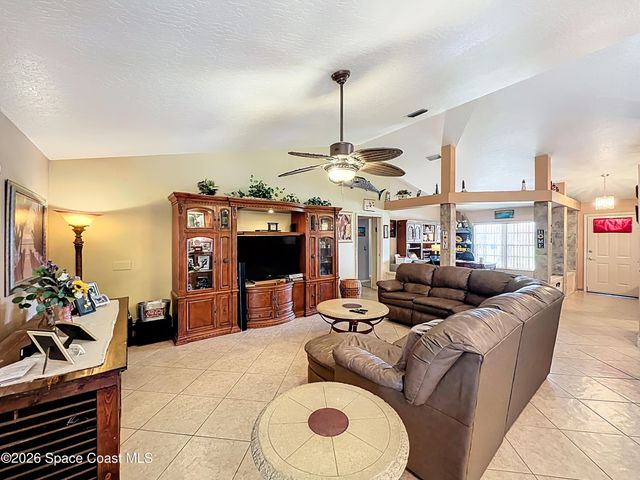 1110 Glendale Avenue NW, Palm Bay, FL 32907