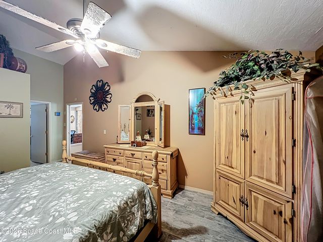 1110 Glendale Avenue NW, Palm Bay, FL 32907