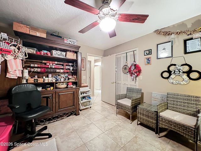 1110 Glendale Avenue NW, Palm Bay, FL 32907