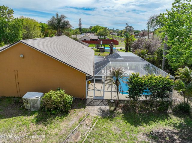 1110 Glendale Avenue NW, Palm Bay, FL 32907