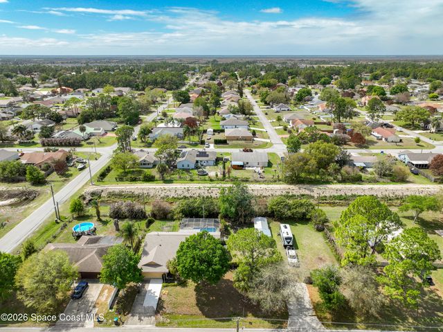 1110 Glendale Avenue NW, Palm Bay, FL 32907