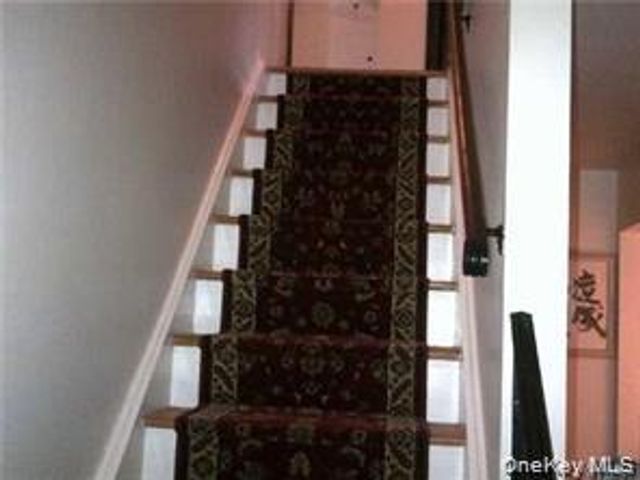 1 Lawrence Park 12, Piermont, NY 10968