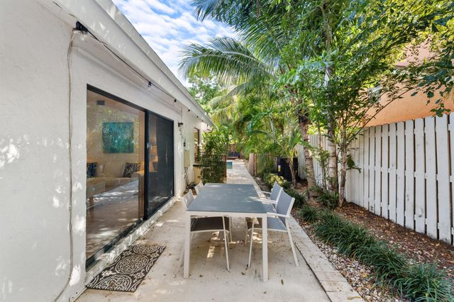 2221 Florida Boulevard Boulevard, Delray Beach, FL 33483