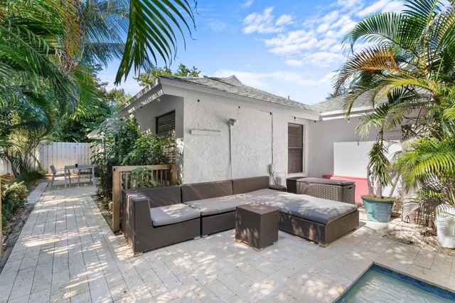 2221 Florida Boulevard Boulevard, Delray Beach, FL 33483