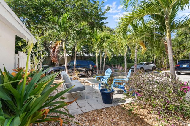 2221 Florida Boulevard Boulevard, Delray Beach, FL 33483