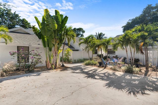 2221 Florida Boulevard Boulevard, Delray Beach, FL 33483