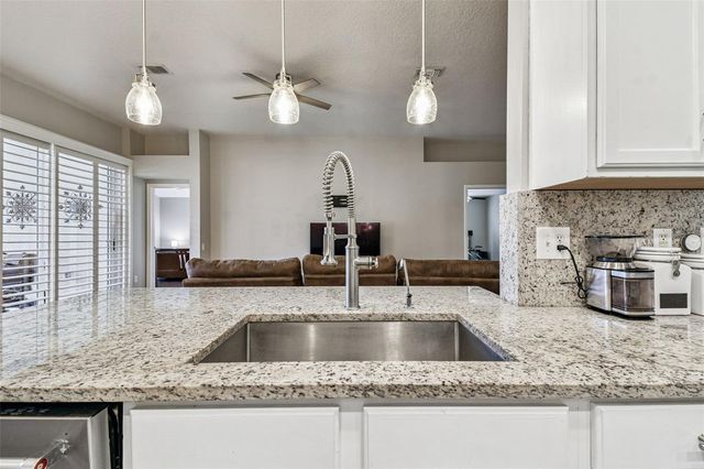 5354 LOOKOUT PASS, Wesley Chapel, FL 33544