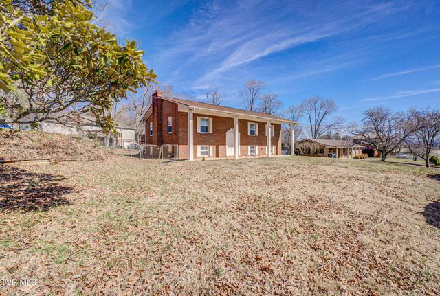 1806 Dellwood Circle, Greeneville, TN 37745