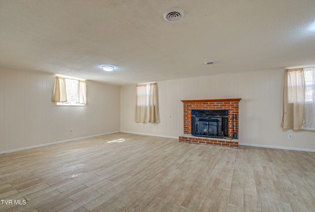 1806 Dellwood Circle, Greeneville, TN 37745