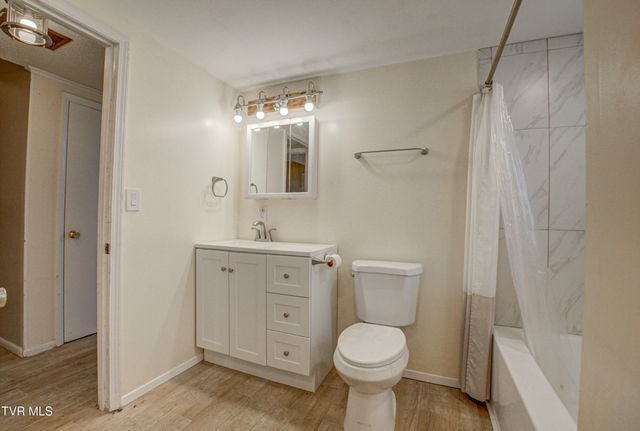 1806 Dellwood Circle, Greeneville, TN 37745