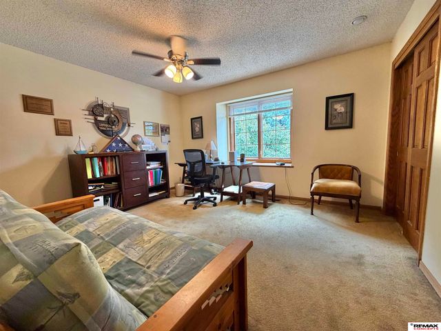 8120 Stockwell Street, Lincoln, NE 68506