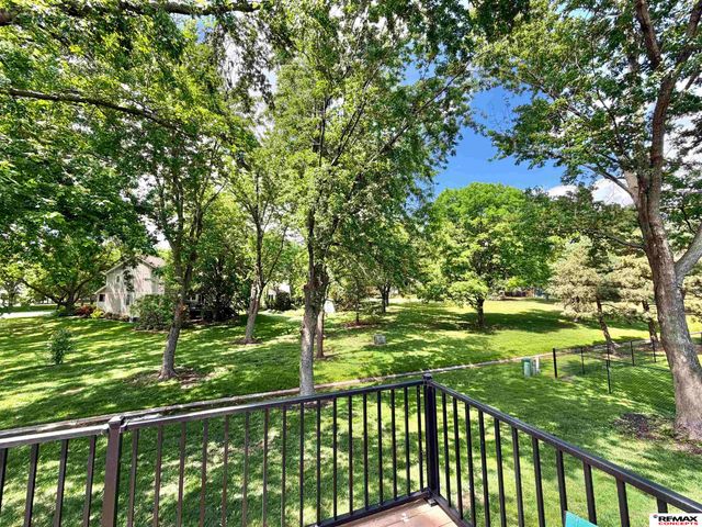 8120 Stockwell Street, Lincoln, NE 68506