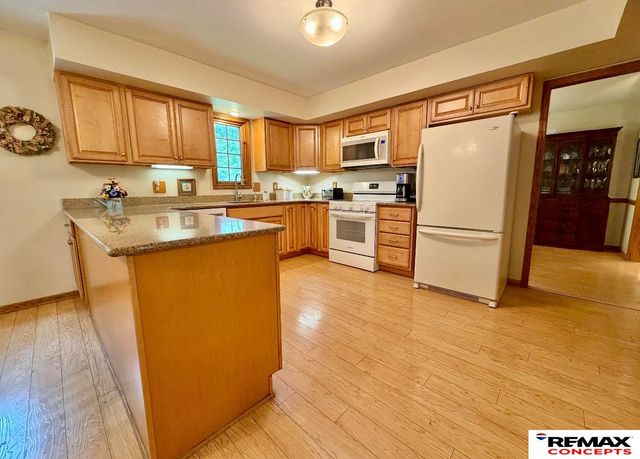 8120 Stockwell Street, Lincoln, NE 68506