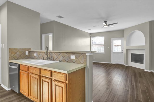 6408 Courtyards Drive, Mckinney, TX 75072