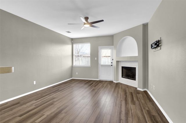 6408 Courtyards Drive, Mckinney, TX 75072