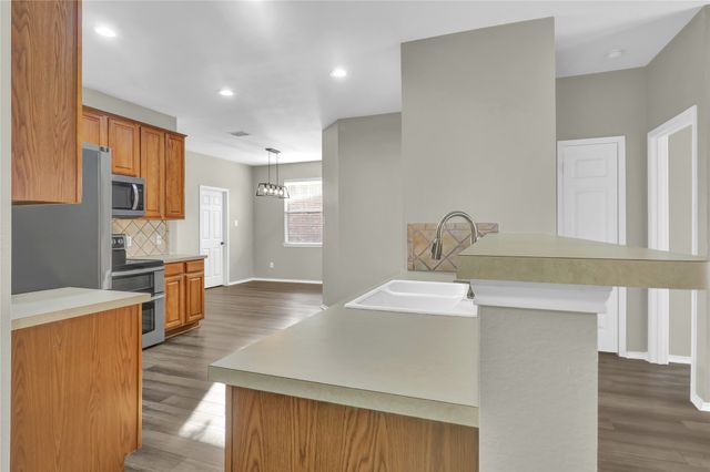 6408 Courtyards Drive, Mckinney, TX 75072