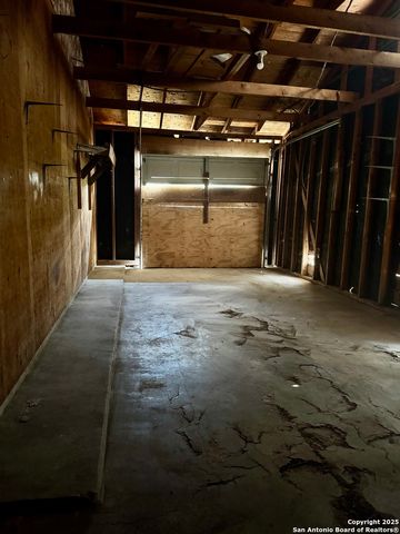 607 Dorie St, San Antonio, TX 78220