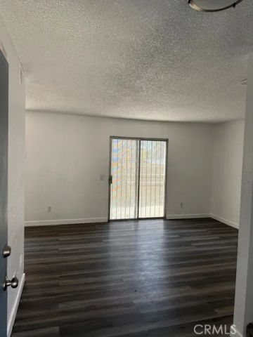 9240 Date 6D, Fontana, CA 92335