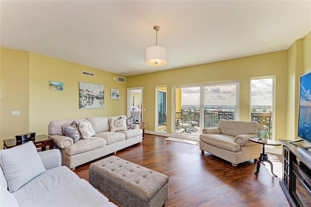 501 HABEN BOULEVARD 606, Palmetto, FL 34221