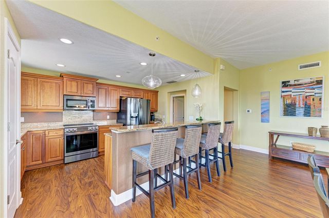 501 HABEN BOULEVARD 606, Palmetto, FL 34221