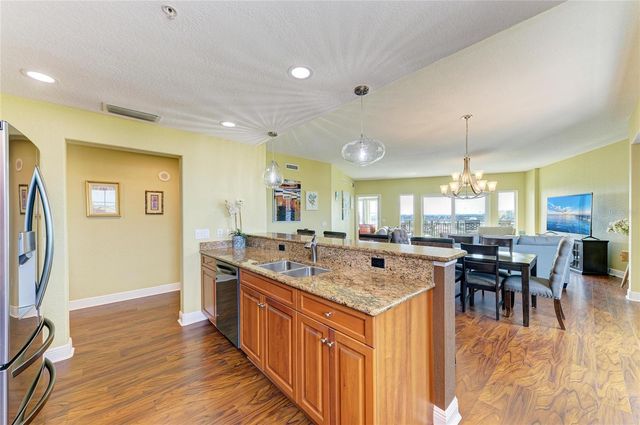 501 HABEN BOULEVARD 606, Palmetto, FL 34221